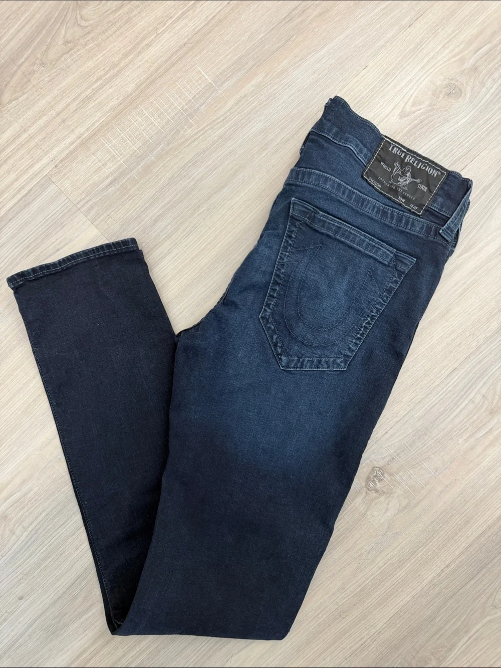 True Religion Dark Wash Rocco Relaxed Skinny Denim Jeans.  Sz 33